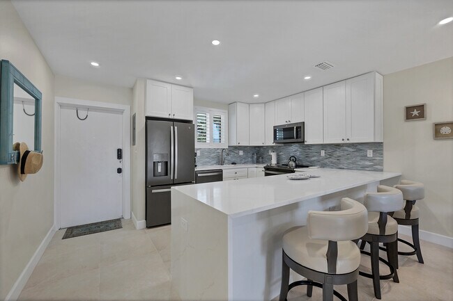 Building Photo - 500 S Washington Dr