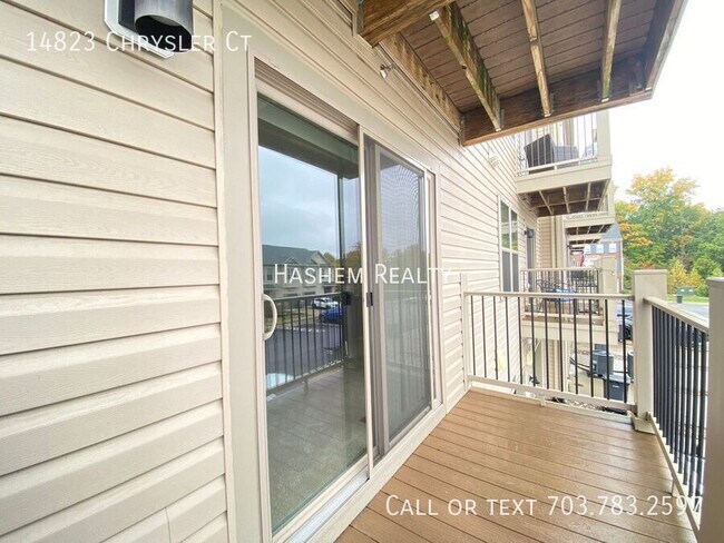 Building Photo - 14823 Chrysler Ct