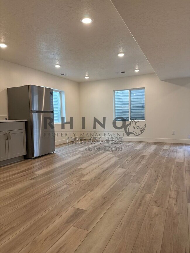 Building Photo - 2851 N Chokecherry Dr