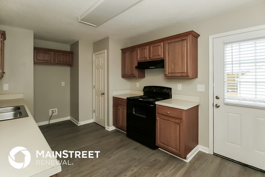 Building Photo - 7532 Congregation St