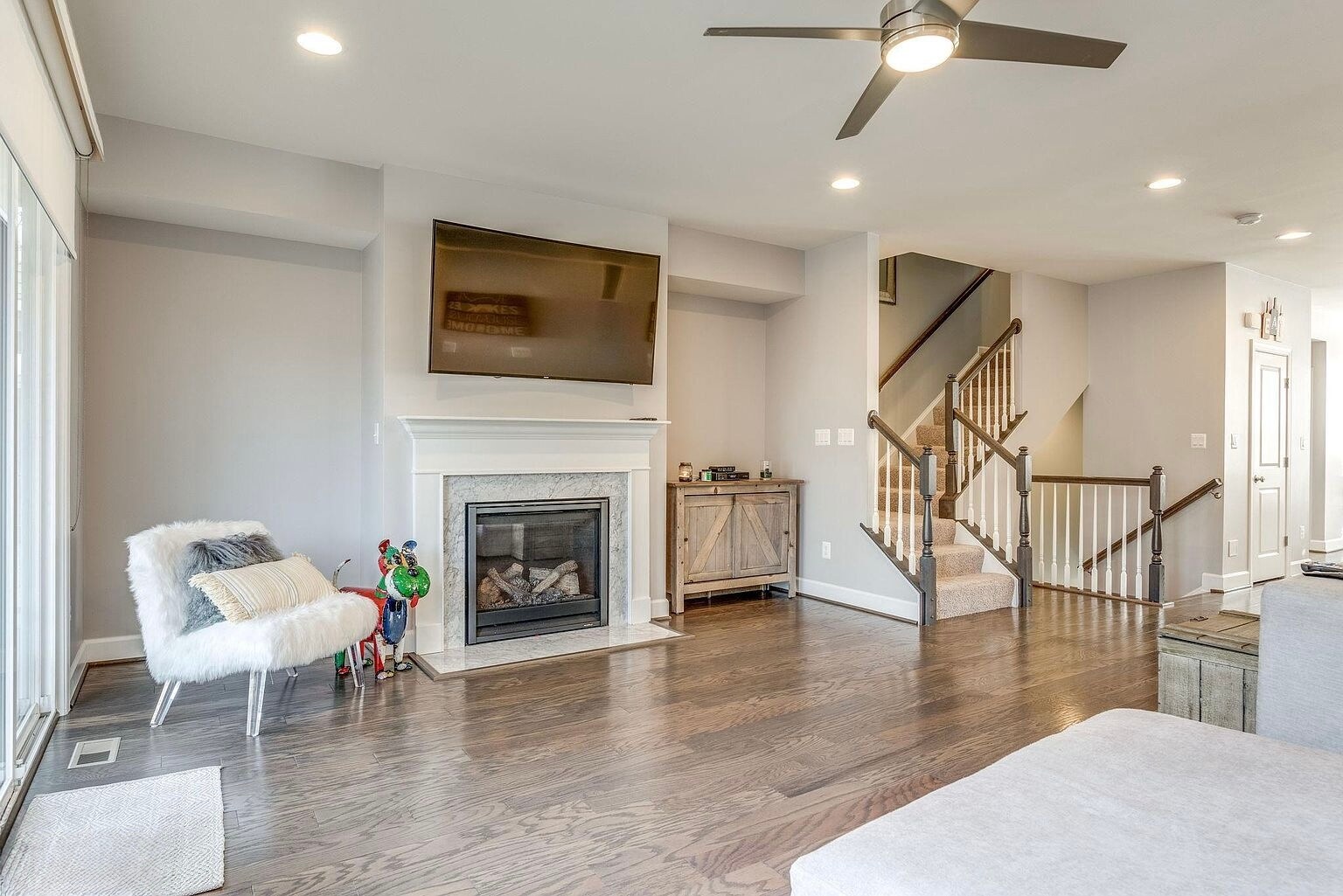 Living Area - 23659 Turtle Point Ter