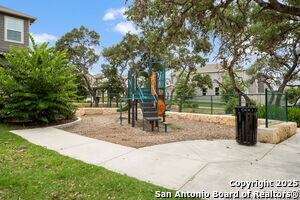 Building Photo - 10643 Military Dr W