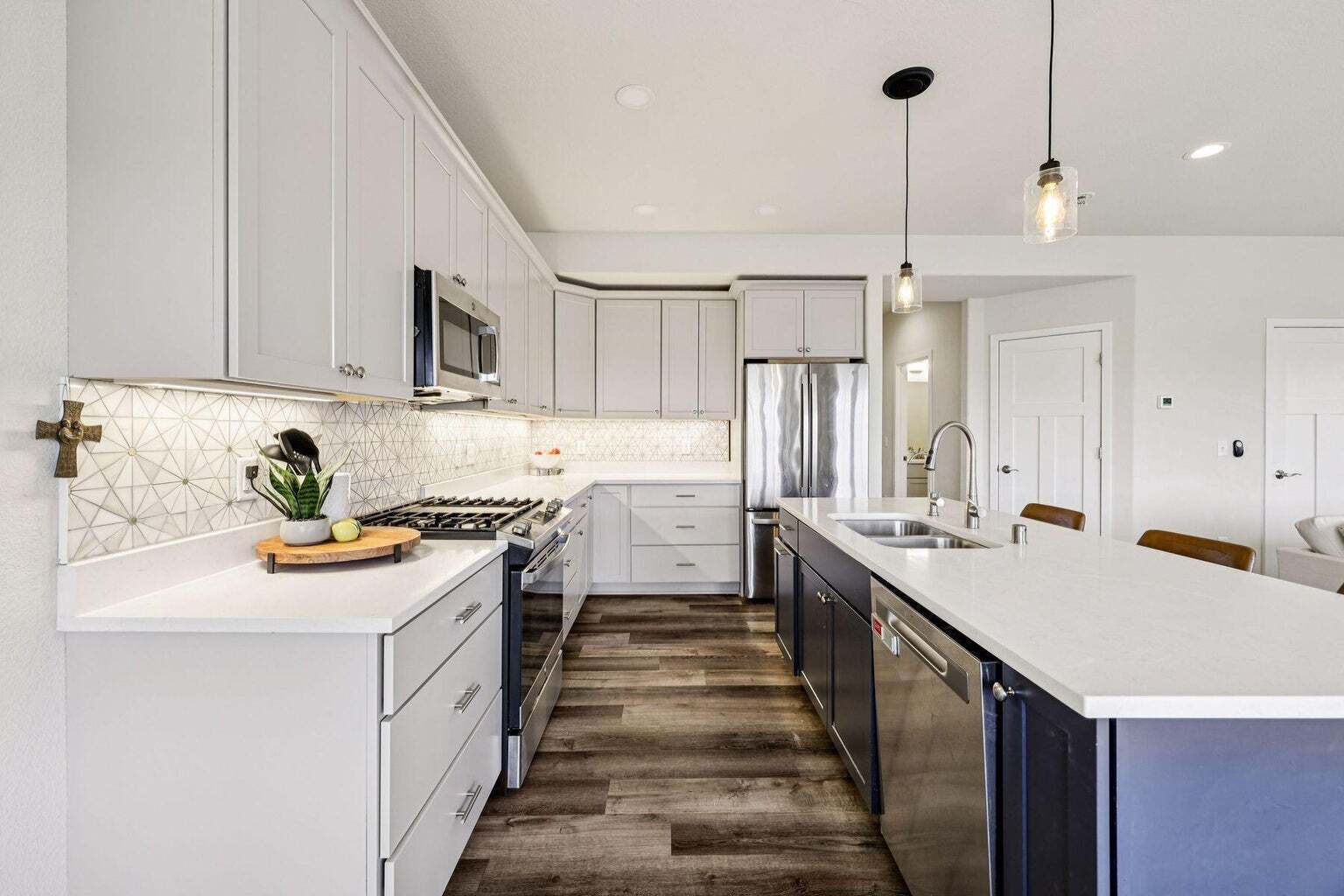 Building Photo - 2945 N 186th St