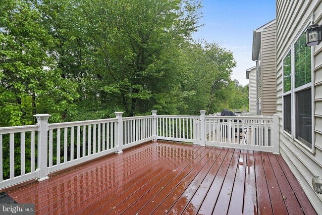 Building Photo - 11675 Emerald Green Dr