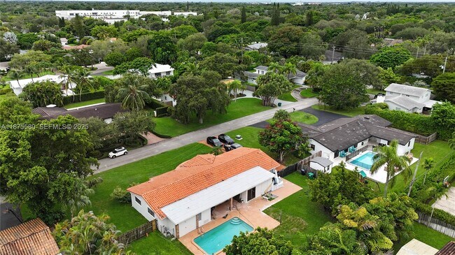 Building Photo - 7361 SW 115th St