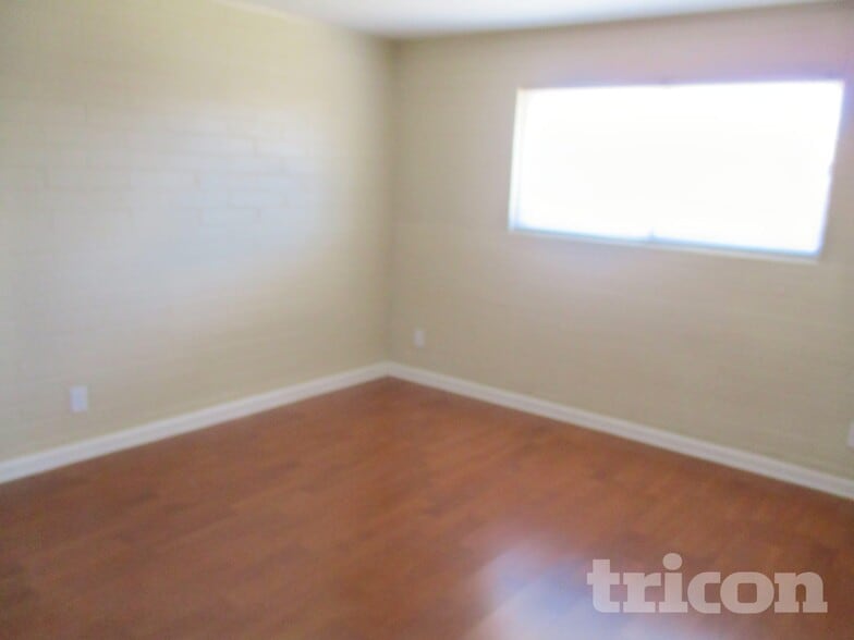 Building Photo - 3721 W Seldon Ln