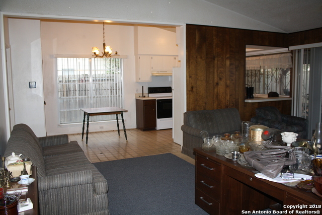 Building Photo - 6614 Cedar Hill