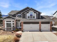 Building Photo - 450 Oxbow Dr