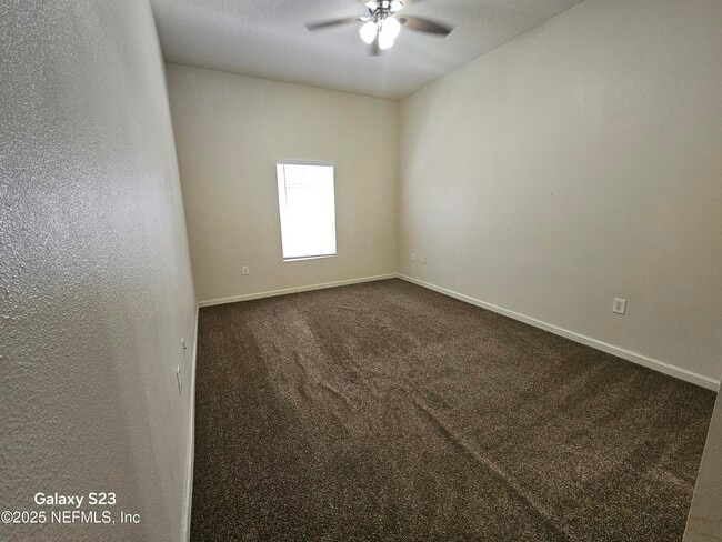 Building Photo - 6788 Manotak Oaks Dr
