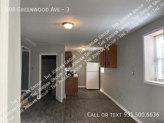 Building Photo - 608 Greenwood Ave