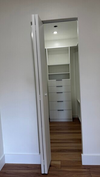 Building Photo - 11217 SW 88th St