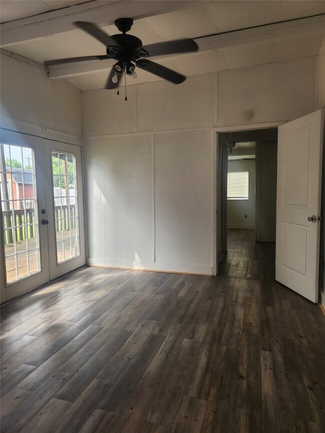 Building Photo - 4439 13th St