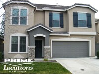 Building Photo - A Roseville best value 4 bedroom home