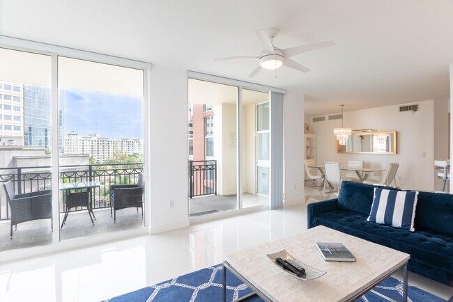 Building Photo - 550 Okeechobee Blvd