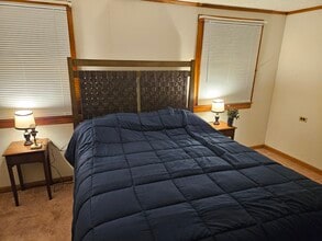 Large wraparound bedroom with more lake views - 66 Long Pond Rd S