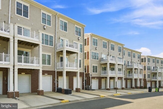 Building Photo - 4523 Whittemore Pl