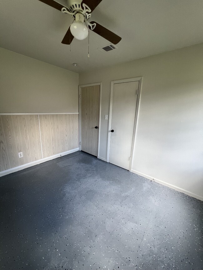 Building Photo - 725 Beale St