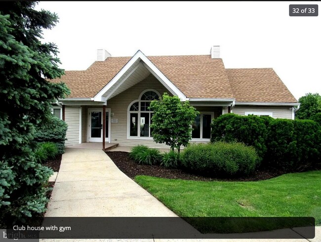 Building Photo - 2108 Noras Ct