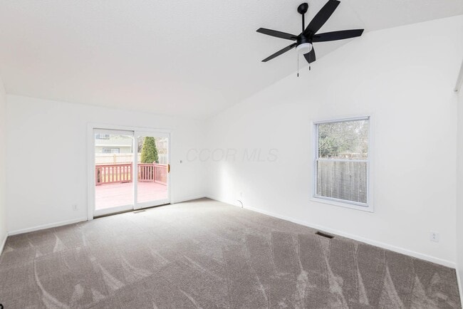 Building Photo - 2423 Sutter Pkwy