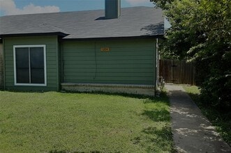 Building Photo - 1204 Orchard Park Cir