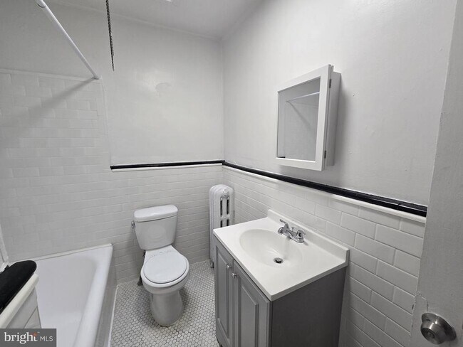 Building Photo - 1315 Fillmore St