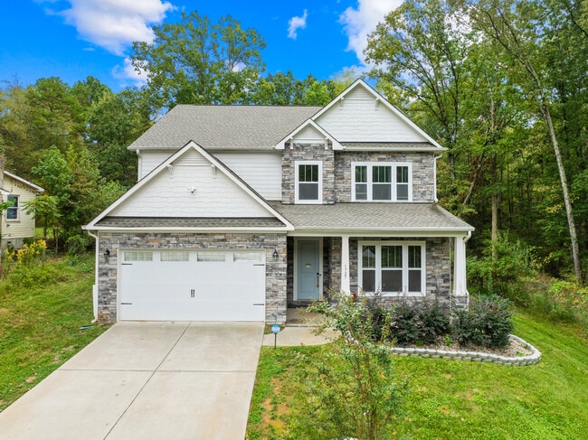 Building Photo - 1727 Grace Ln