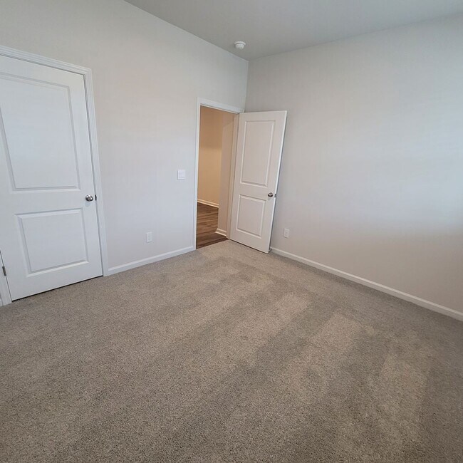 Building Photo - Brand new construction home in the desirable Brunswick Forest subdivision