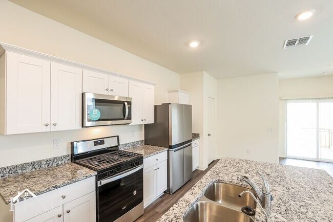 Building Photo - 5246 Dawn Break