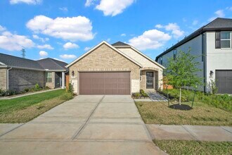 Building Photo - 5814 Linda Cv Ln
