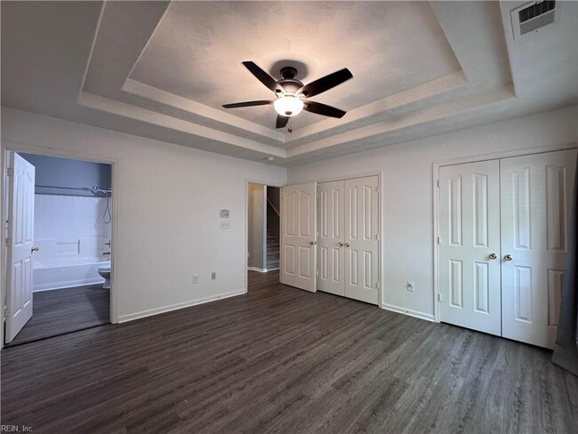 Building Photo - 114 Ellis Dr