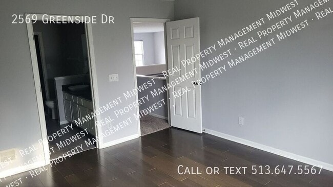 Building Photo - 2569 Greenside Dr