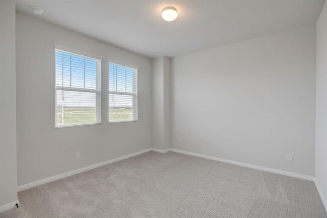 Building Photo - 125 Clemens Dr