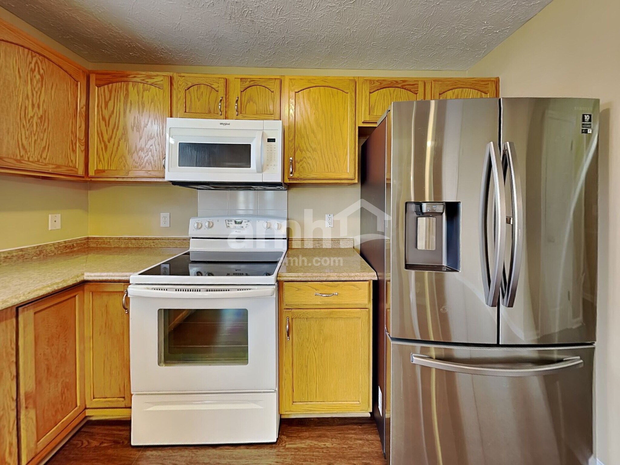 Building Photo - 2740 N Whitfield Rd