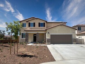 Building Photo - **Newer Built Resort style gated community...