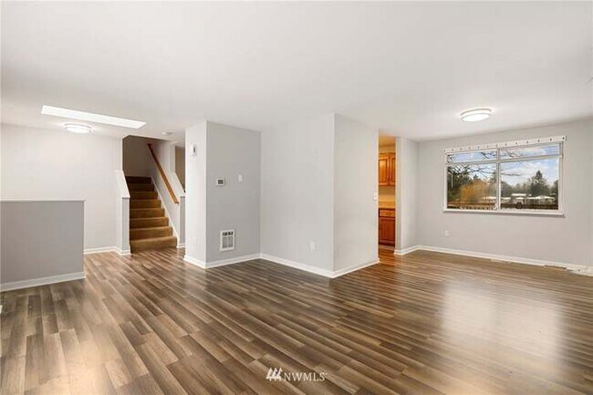 Building Photo - 1313 150th Pl NW