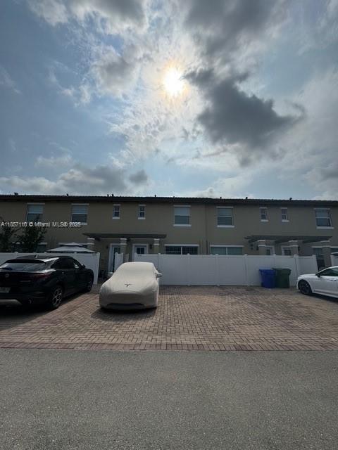 Building Photo - 1318 SW 147th Ter