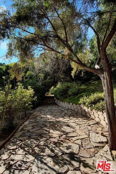 Building Photo - 27454 Winding Way