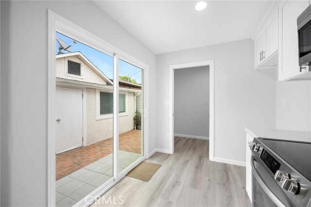 Building Photo - 536 South St