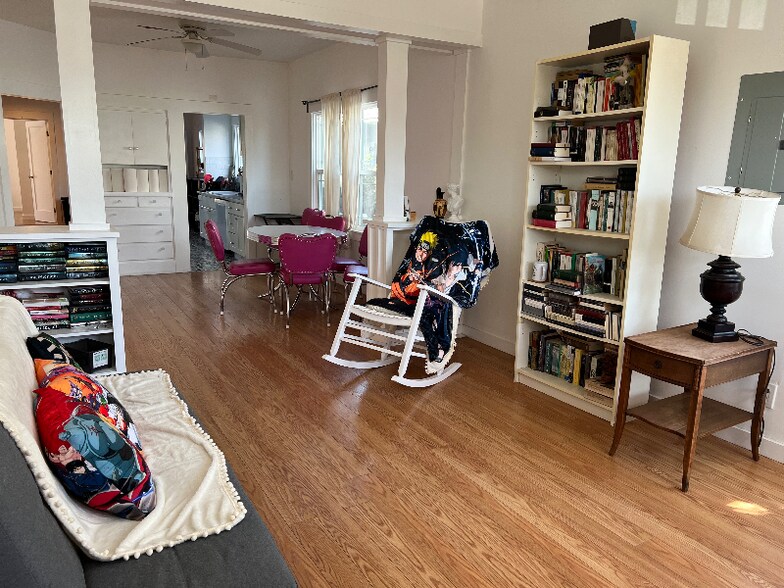 Building Photo - 5410 Princeton St