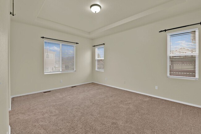 Building Photo - Ranch style home with 6 Bedrooms - 3 Bathrooms - 2 Car Garage - $2,650!