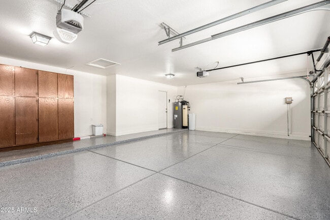 Building Photo - 1517 W Islandia Dr