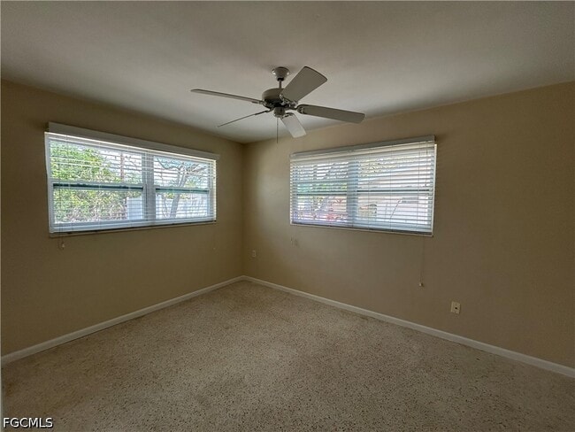 Building Photo - 4320 Pine Lake Rd