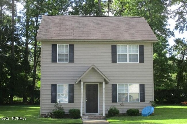 Building Photo - 107 Stratford Rd