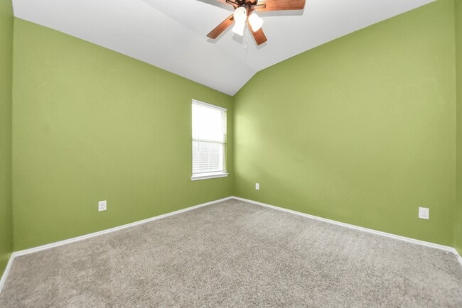 Building Photo - 3305 Jagged Crow Ln