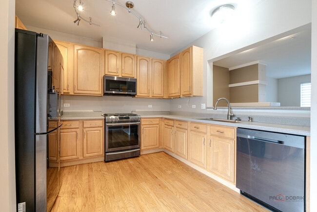 Building Photo - 1719 Sienna Ct