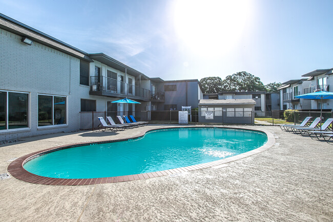 Building Photo - Grayson Park Apartment Homes