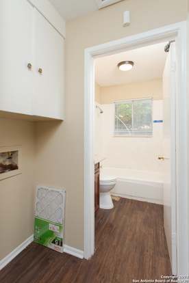Building Photo - 3503 Sun Beam Ln