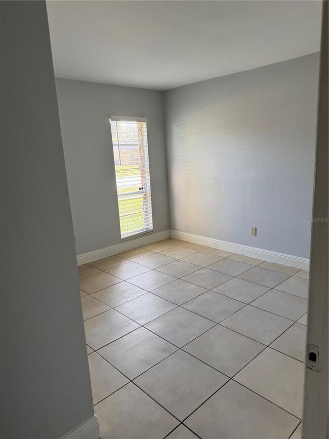 Building Photo - Home in BVL