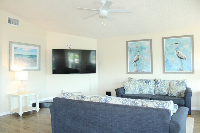 Building Photo - 5038 Alta Vista Ave