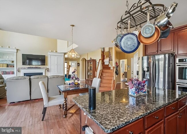 Building Photo - 14532 Jansbury St